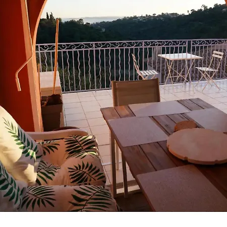 Exquisite Holiday In Roquebrune-sur-argens With Pool Feriehus Roquebrune-sur-Argens